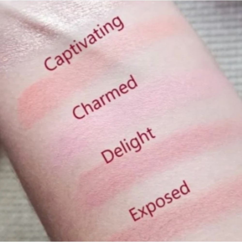 Tarte Amazonian Clay 12-Hour Blush Charmed - Picture 11 of 14